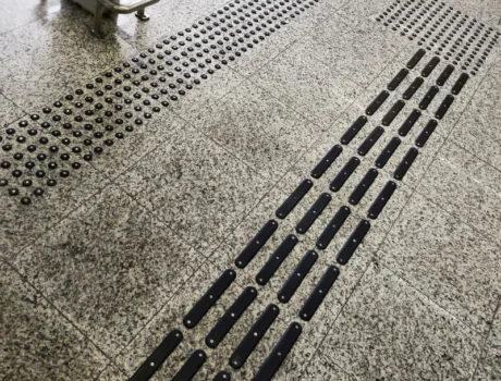 piso tátil flex parafuso preto