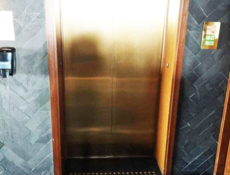 piso tátil gold hall de elevador